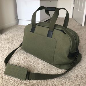 away luggage weekender